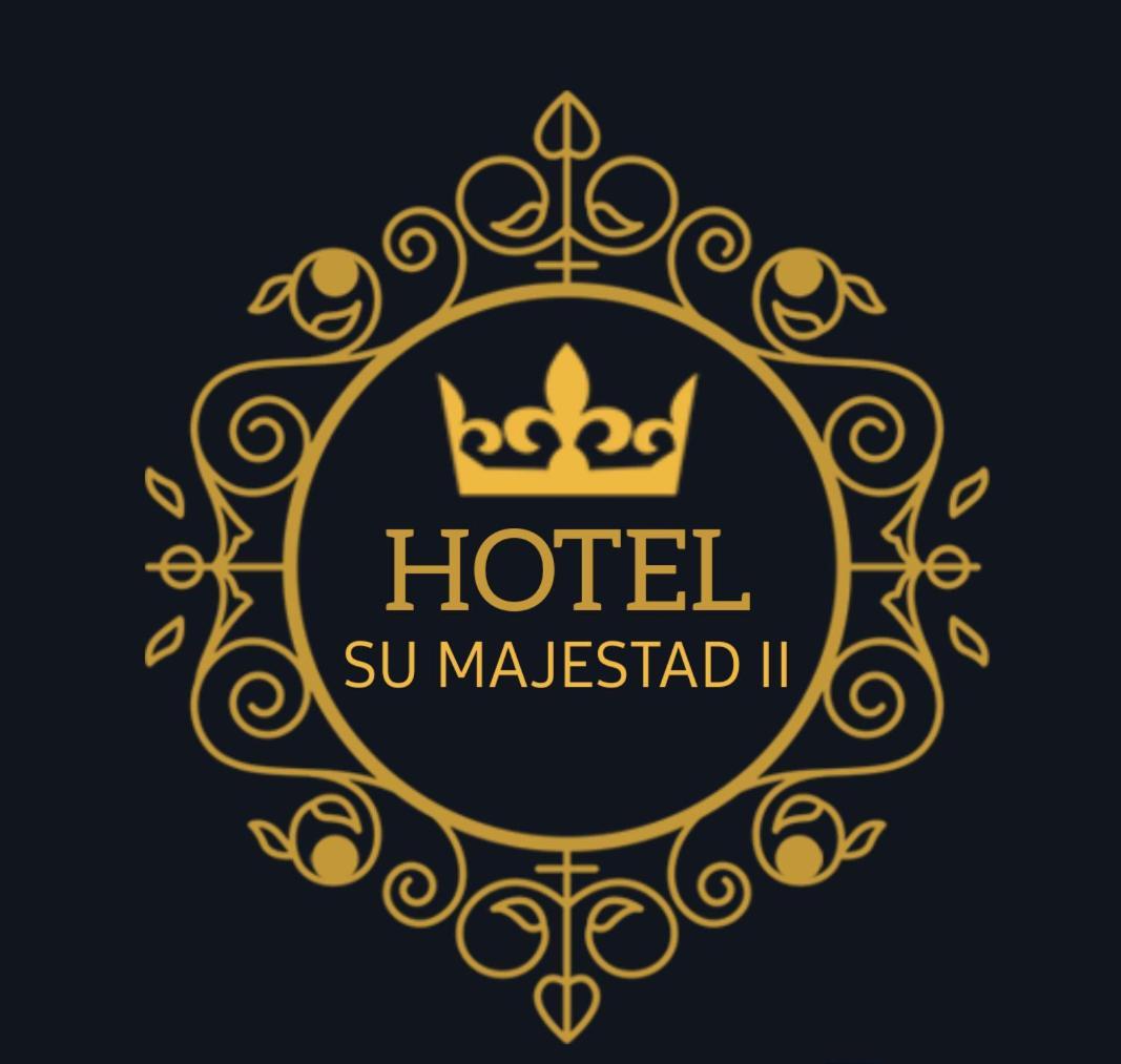 Su Majestad II Huanta Екстер'єр фото